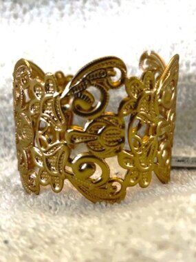 Southern Living filigree cuff bracelet in brushed gold tone NWT